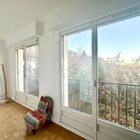 Le Feudon - Grand 2 Pieces Avec Balcon Et Parking Prive Apartmán Saint-Cloud